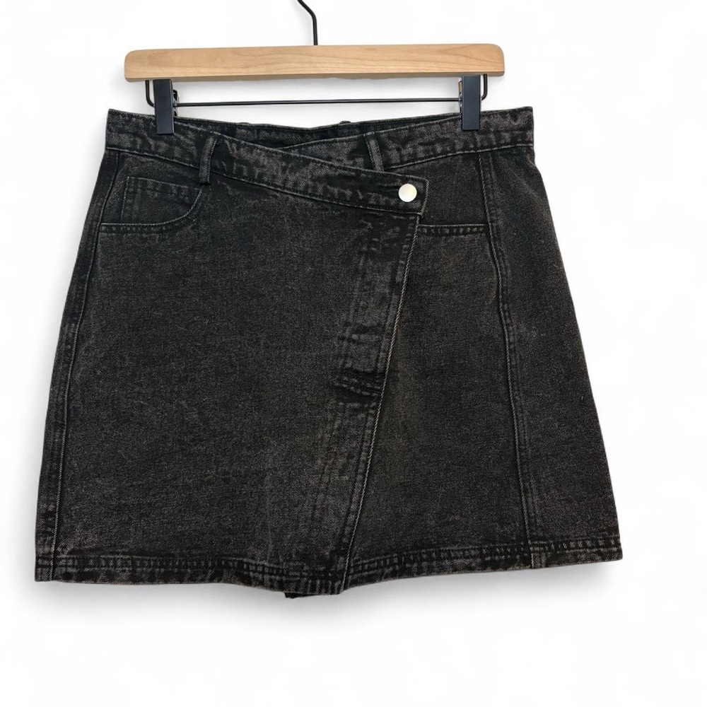 Gilli NWT asymmetric-fastened black stonewashed denim a-line mini skirt